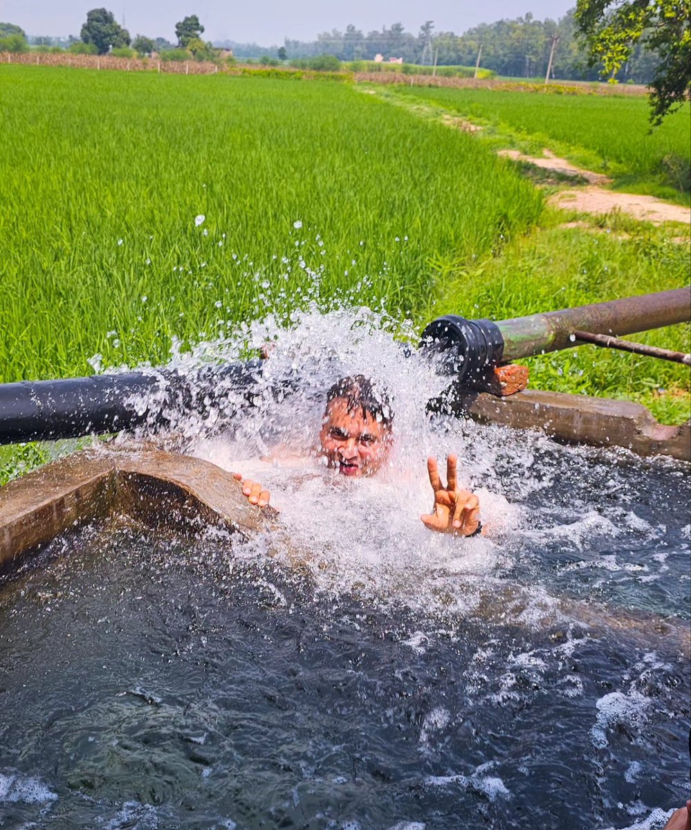 ipspankajnain's tweet photo. Original shower of our village life , no modern shower can replace this fun 😊
#VillageLife  #Tubewell https://t.co/fKCVkI4mGc