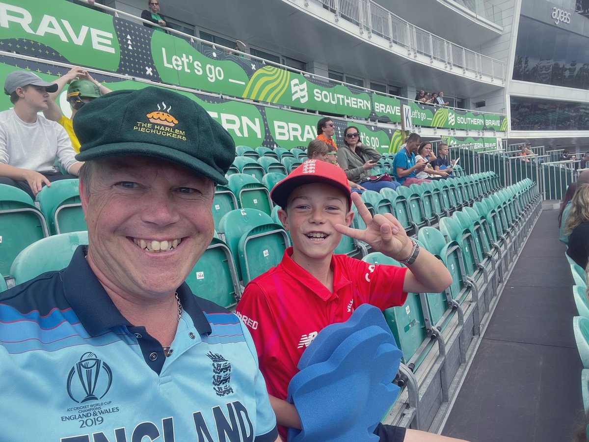 MilesJones74's tweet photo. @VillagCricketCo couldn’t manage to play a game with the new baggy this year, but at least wore it to a game! Watching with my Freddie who used one of the first junior Village Cricket Co bats #uptheharlempiechuckers https://t.co/aIQr6UFpsN
