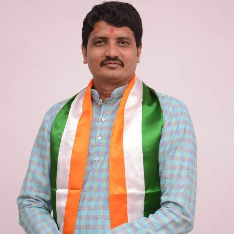 .<a href="/IYCGujarat/">Gujarat Youth Congress</a> ના પ્રમુખ શ્રી <a href="/HarpalSinhINC/">Harpalsinh chudasama</a> ને જન્મદિવસ નિમિત્તે હાર્દિક શુભેચ્છાઓ.
ઇશ્વર આપને ઉત્તમ સ્વાસ્થ્ય તેમજ દીર્ધાયુ જીવન પ્રદાન કરે તેવી શુભકામનાઓ.