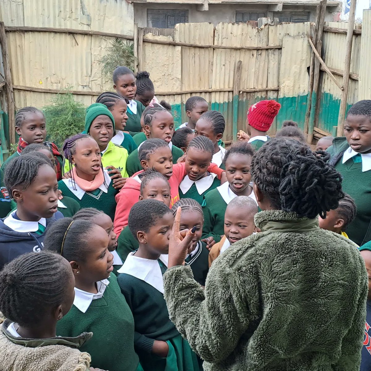 Boxgirlskenya's tweet photo. Sister circle talk, with our Safeguarding officer who ensures that girls' needs are met and all their rights respected in school, the community, and at home.
#safeguardinggirls #safesport #childsafety #BoxgirlsKenya https://t.co/jJkpplDuaG