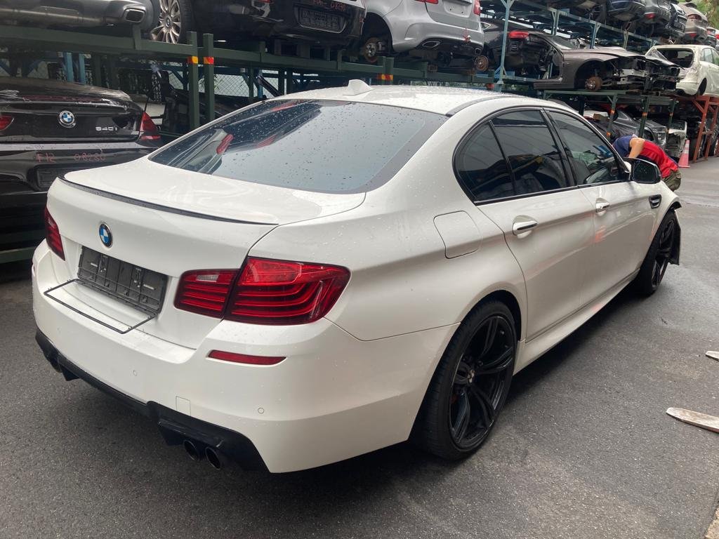 propelauto's tweet photo. #JustIn BMW F10Lci 528i car with //M5 Kits arrived at #PropelAuto #SG

M5 Bumpers | Boot Spoiler | M5 Rims | M5 InteriorTrims | M5Seats

Come &amp; Grab Spares Before it's Gone🤗🛒🏎

#BMW #F10M5 #528i #F10Lci #M5Brakes #Facelifted #InteriorTrims #F10Cushions #N20Engine #M5sidemirror https://t.co/MjyFNBtIxF