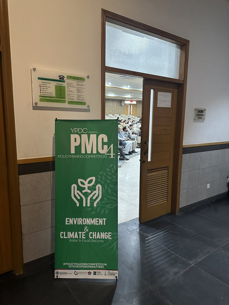 PakistanYpdc's tweet photo. Day 2: 
Mr. Waqas Iqbal is addressing the  Environment and Climate Change module. He emphasises the need for climate smart agriculture and climate job creation , considering the ongoing challenges #youropinionmatters #5Es #PMC23 #YPDCUOL 🌊🌱 https://t.co/3QslAynZye