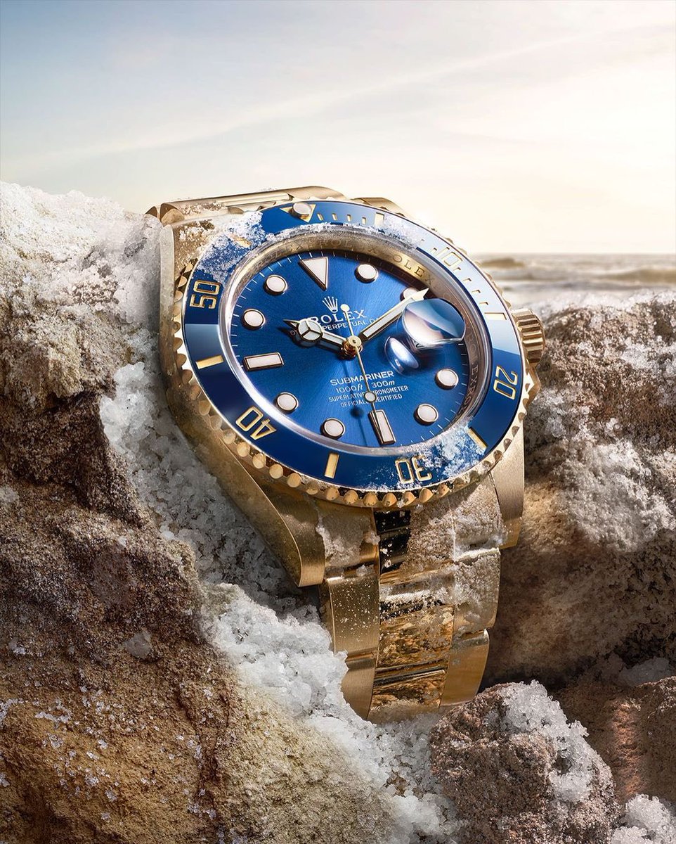 TheWkklyGuide's tweet photo. Elevate your style and experience the perfect fusion of innovation and sophistication with the Submariner Date in 18ct yellow gold - a true masterpiece in horological craftsmanship.

#RolexSubmarinerDate #WKKLYGuide @ROLEX https://t.co/Xn92NBB2Mv