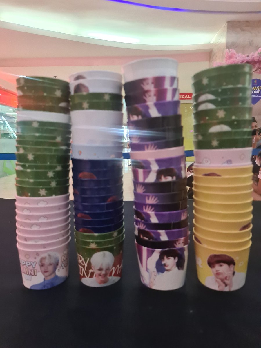 IdolFairiesPh's tweet photo. Giveaway!

Cupholders
Official Album inclusions
Fansite pc/stickers

paikot ikot lang😆

#CRAVITY
#CRAVITY_1ST_WORLD_TOUR
#MASTERPIECE_IN_MNL
#MASTERPIECEinManila https://t.co/yNLhy4VNLx