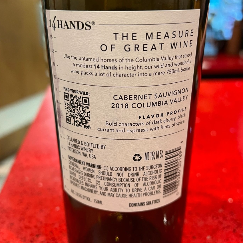 Moon_198700's tweet photo. 14 Hands 🇺🇸 Columbia Valley Cabernet Sauvignon Vintage 2018 Brewing 🍇🍒
#winelover #winemaker #poesiawine #volarewine
#sommelier https://t.co/zwGMNhb8po
