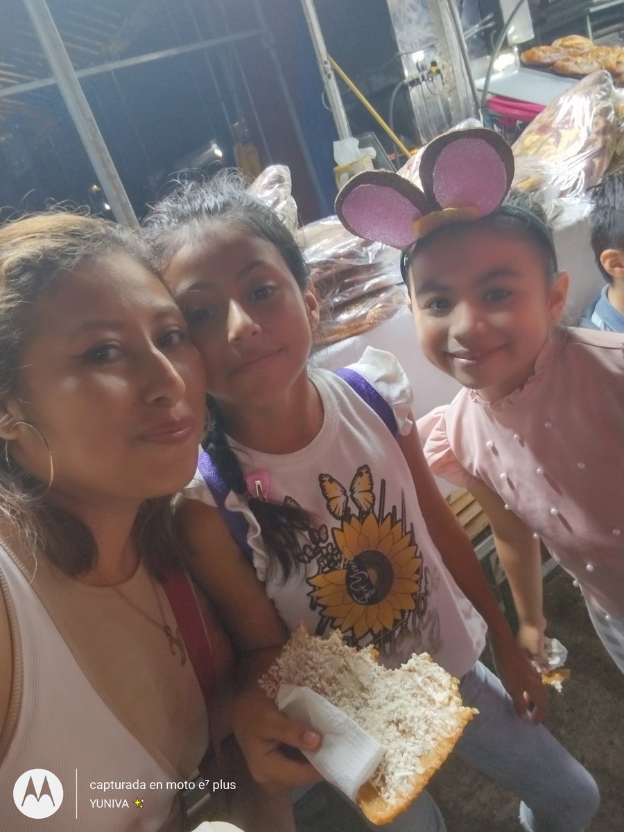 shitara1415's tweet photo. Disfrutando con mis sobrinas 
Soy la tía más afortunada del mundo mundial https://t.co/Yhet42fOtP