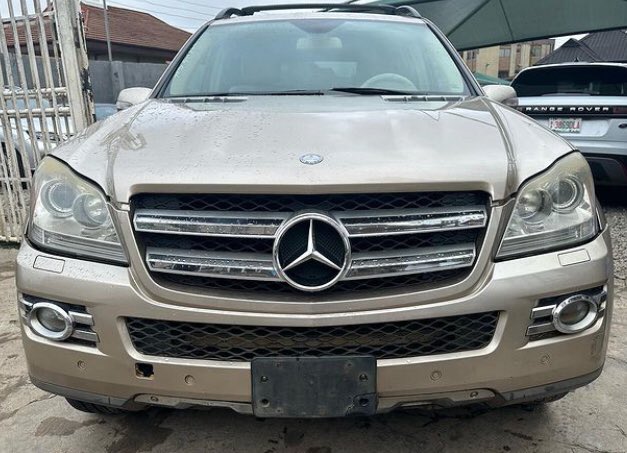 PrimeAutos_'s tweet photo. Mercedes Benz GL450 2007 (registered)
 
🧶 3,700,000
🧶Call/WhatsApp 09093532474
  Buy &amp; Sell Cars At An Affordable 
 
#primeautos #ao https://t.co/UGC8OiInrB
