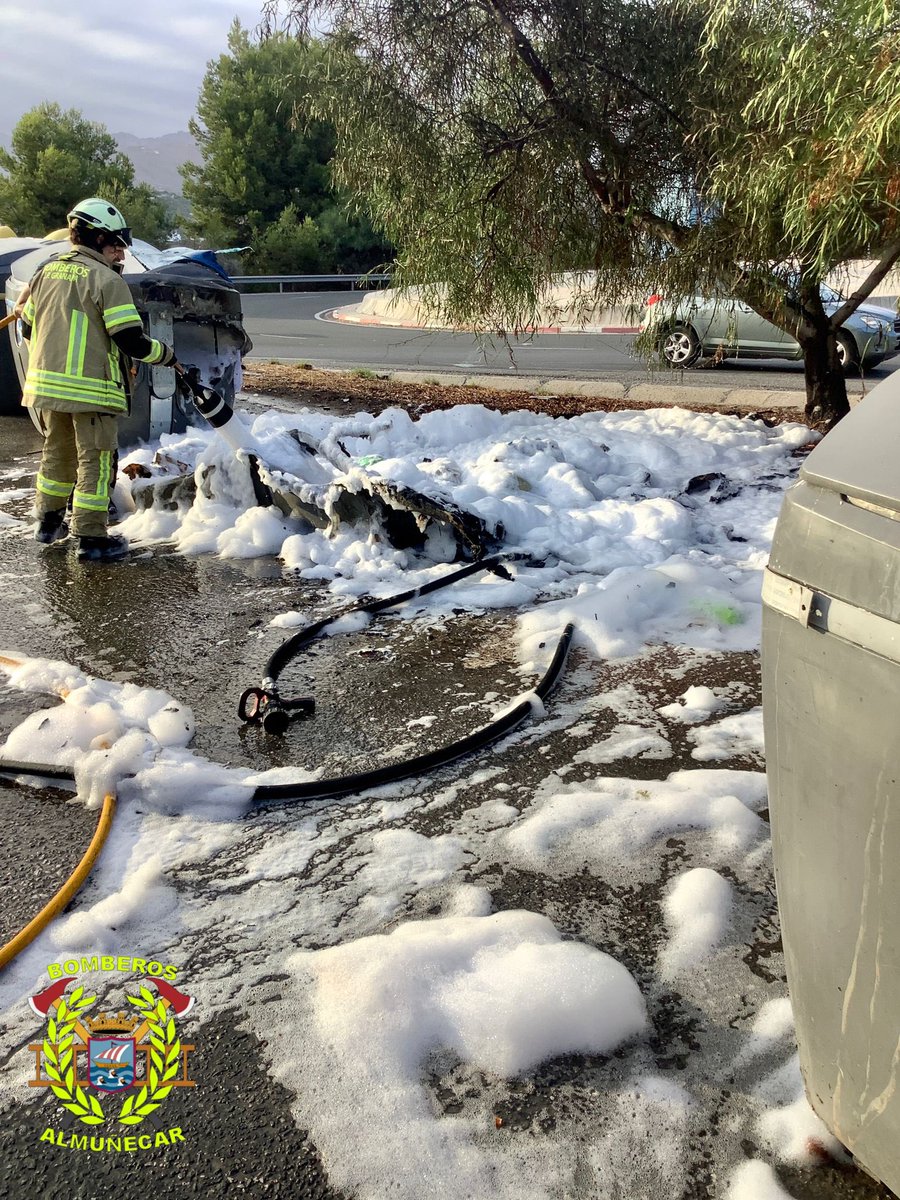 BOMBEROS ALMUÑÉCAR tweet media