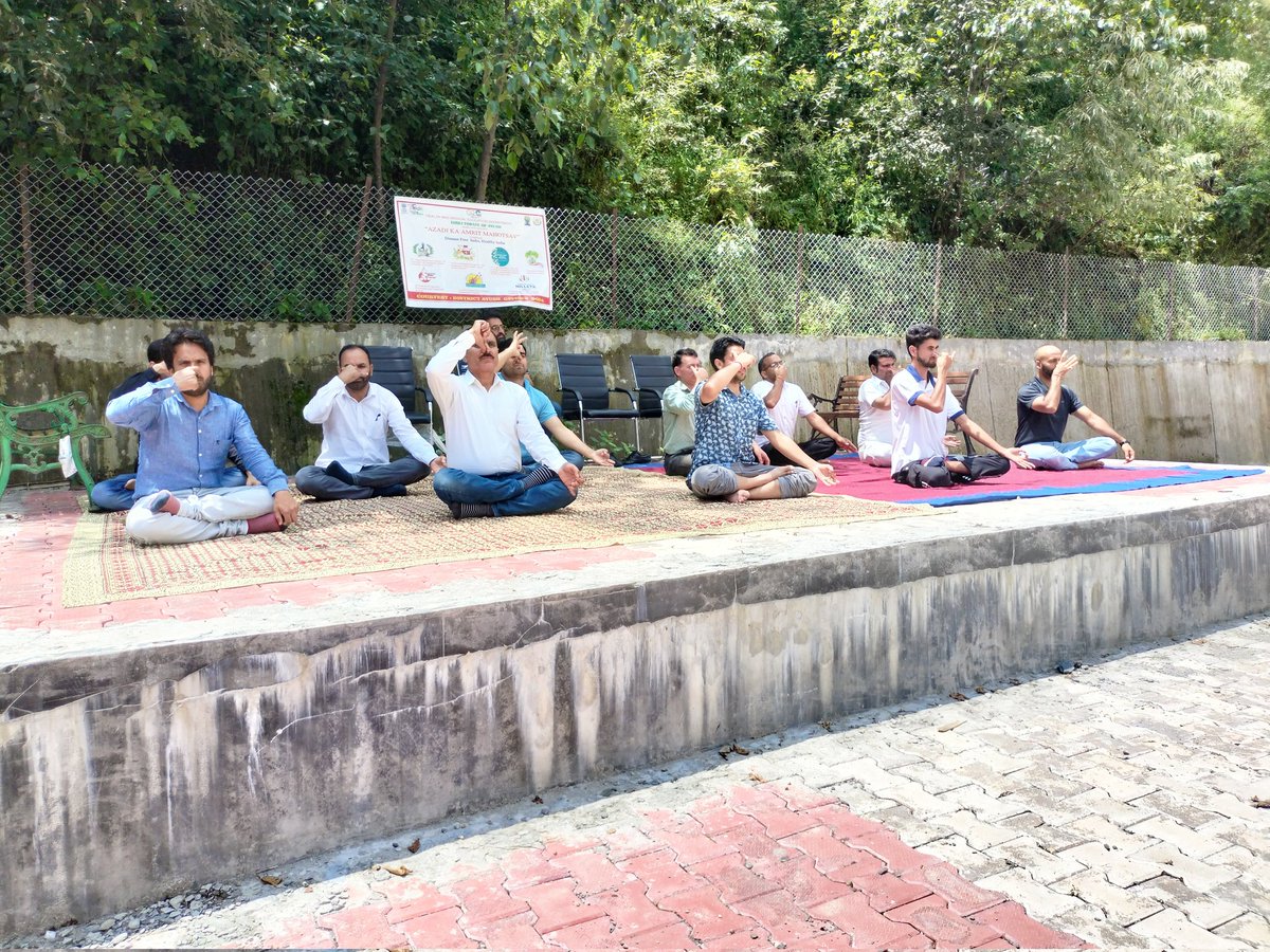 SportsGdck's tweet photo. #YogaSession at #Gdck in collaboration with dept.of #Ayush https://t.co/HmqDMc8euc