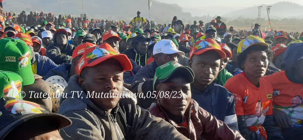 makotoremelanie's tweet photo. Uzumba Maramba Pfungwe Saturday 6 am 🤗... UMP never disappoints it sends shivers down their spine. #EDHasmyvote
#Sixmillionvotes https://t.co/VaVOA69SRY