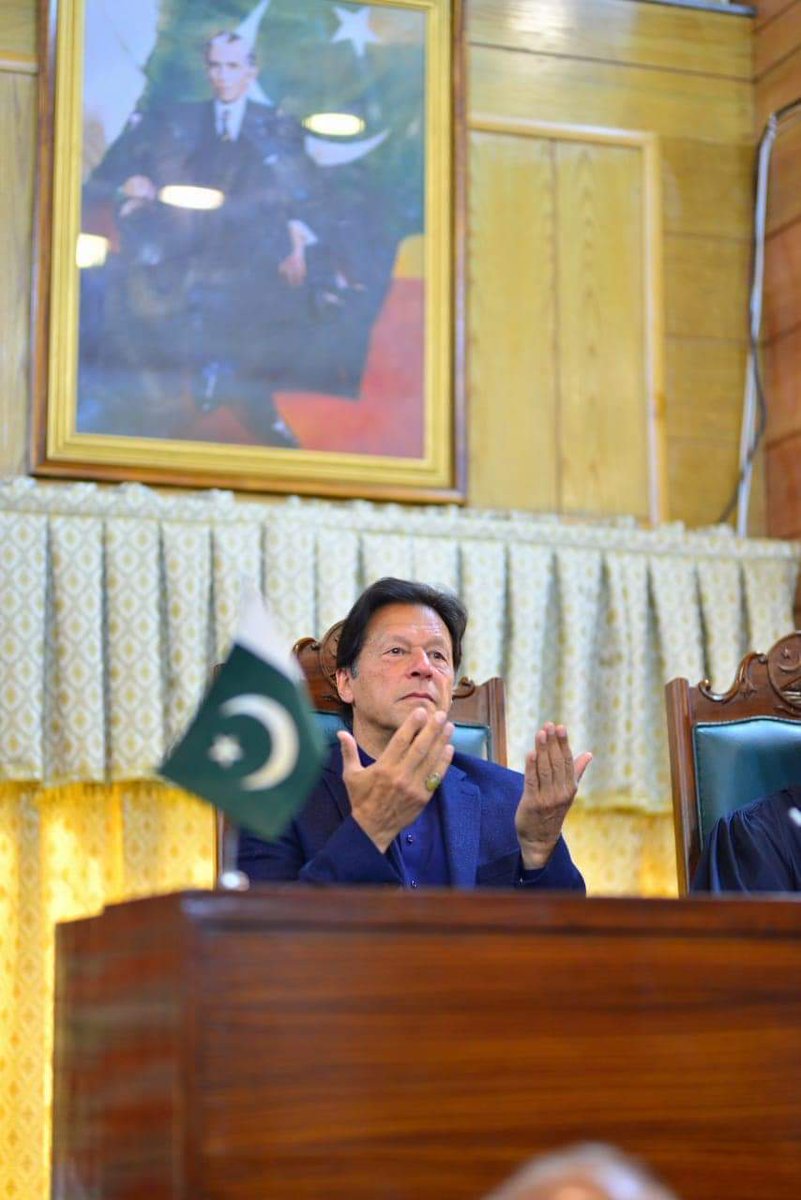 ImdadAli78688's tweet photo. #ChairmanPTI
#عمران_خان_تو_آئے_گا
#عمران_تمہارے_ساتھ_رہیں_گے https://t.co/qWx5PEWVja
