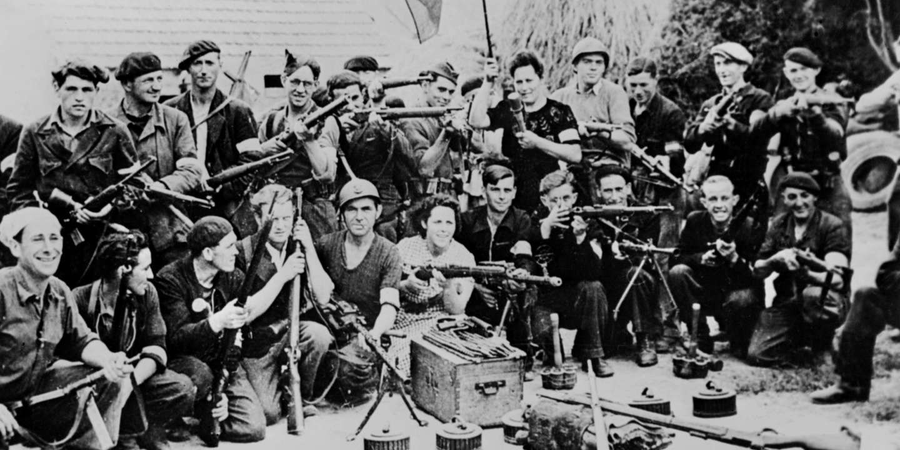 Vanguard_WW2's tweet photo. Bad apples.... 
It is an undisputed fact that French maquis resistance groups, with the assistance of Allied arms supplies and guidance, played a huge role in liberating their country. But what about the Maquis Noirs? This first post takes at these lesser-known groups. 1/9 https://t.co/uCv3rdwcUC