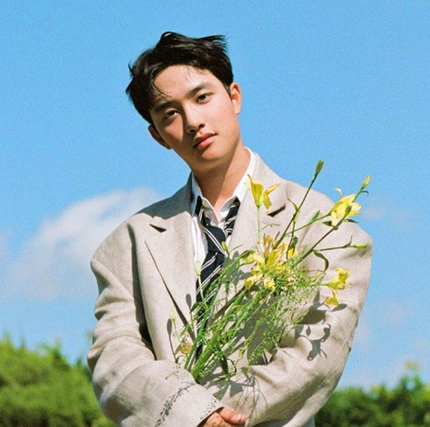 AboutMusicYT's tweet photo. 'Empathy' by EXO's D.O. has reached 200 MILLION streams on Spotify. https://t.co/L0CRPUBTEU