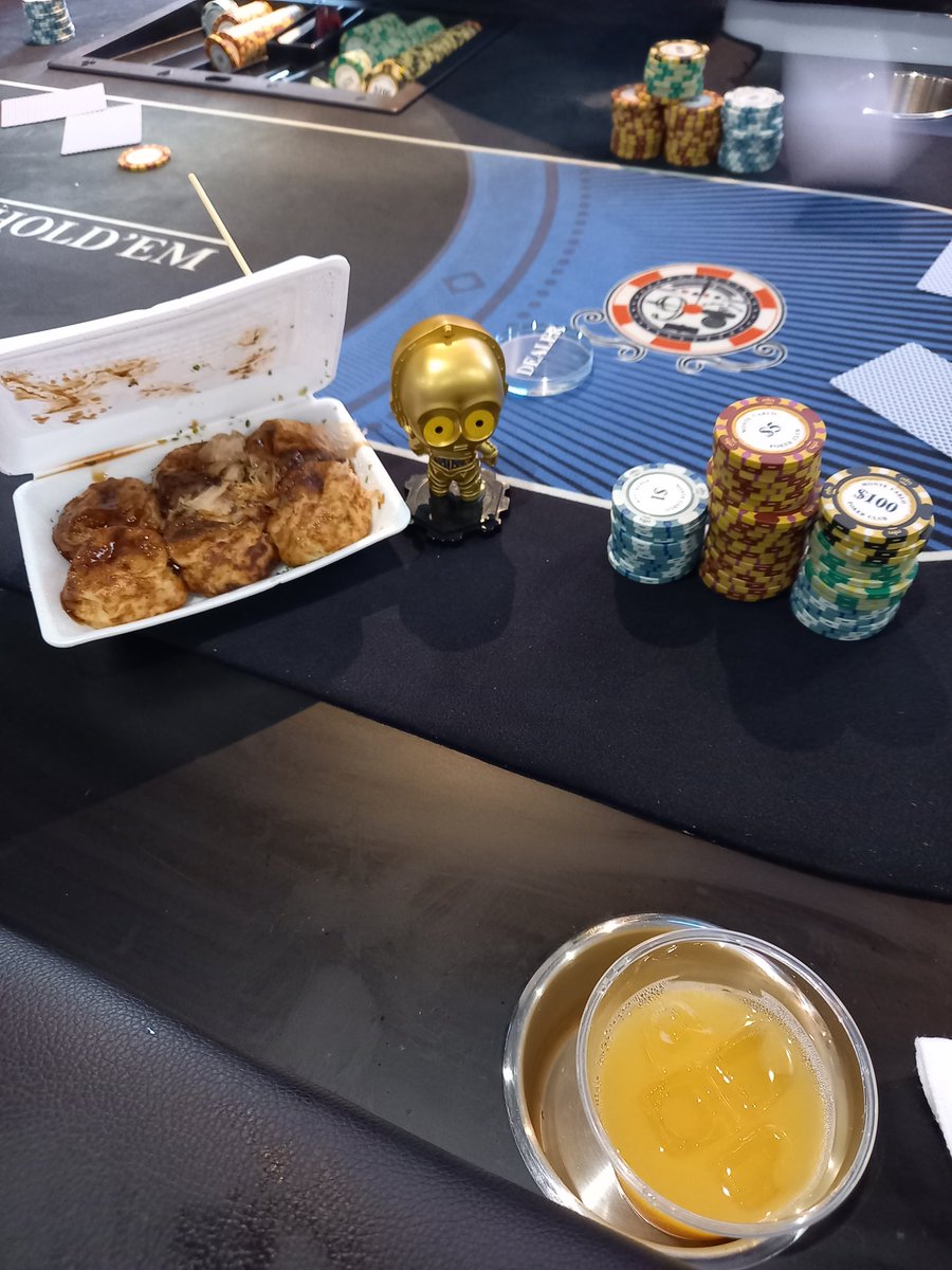 taku_M1510's tweet image. 名店来てます！タコタコ🐙
#ポーカー
#9High