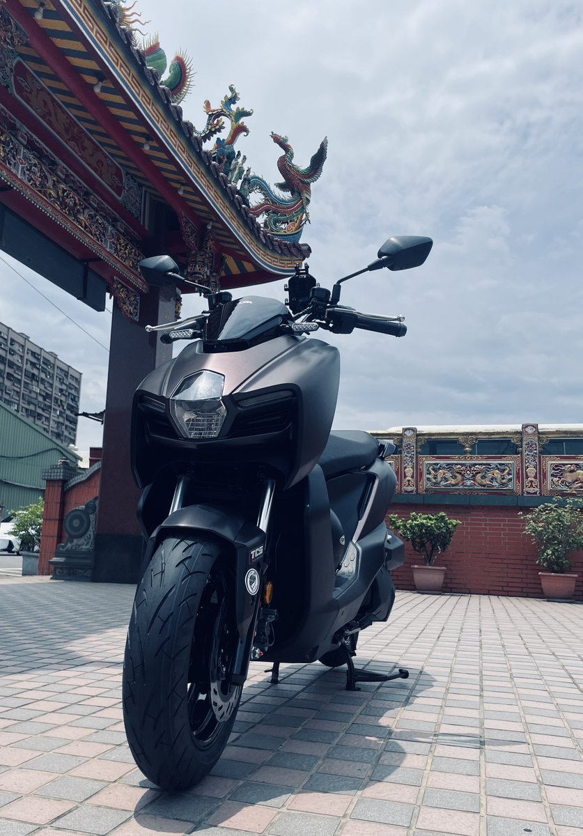 Yin_Cheng0106's tweet photo. 終於有車了🐍
#MMBCU https://t.co/i2XHMVm6QZ