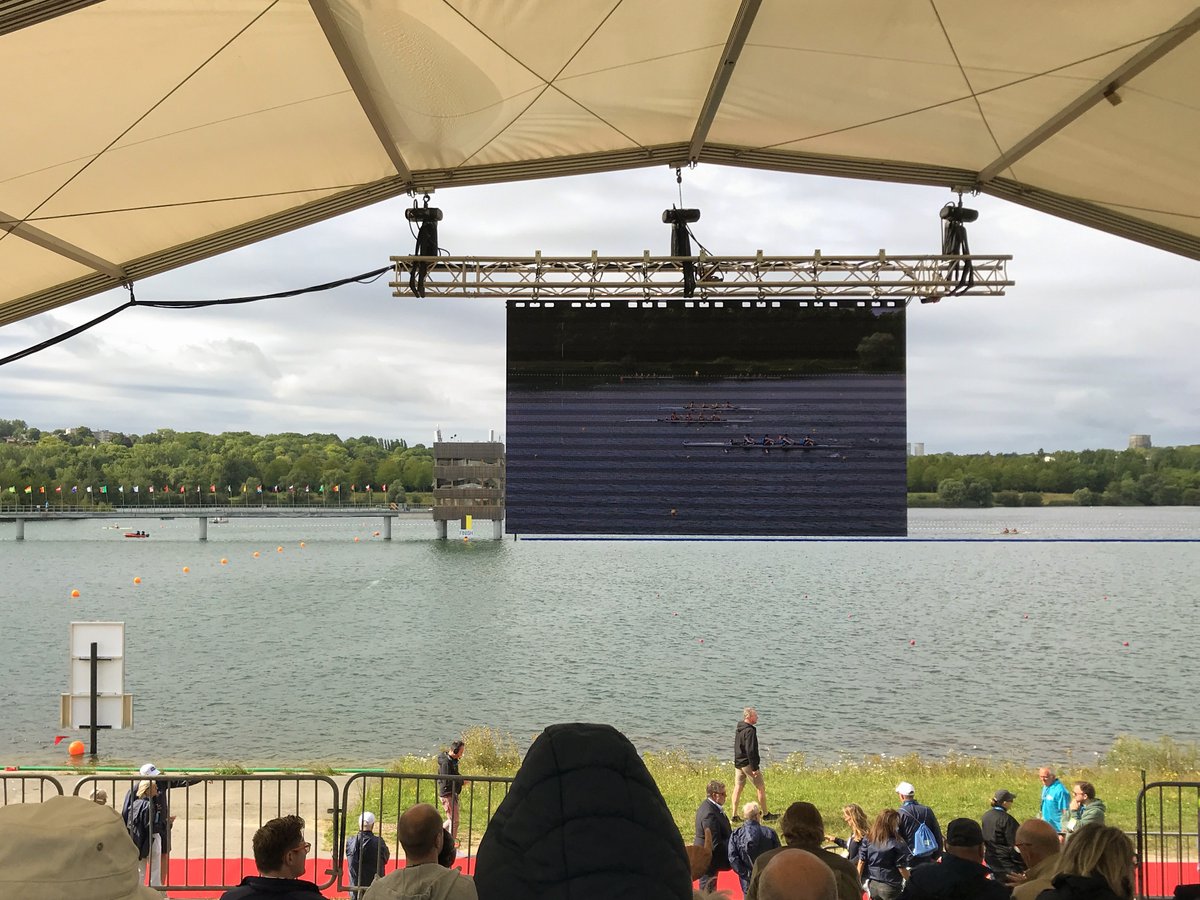rowingparisU19's tweet photo. Les finales commencent ! The finals are starting!
Thread! ⤵⤵⤵ https://t.co/4ifLfntQv1