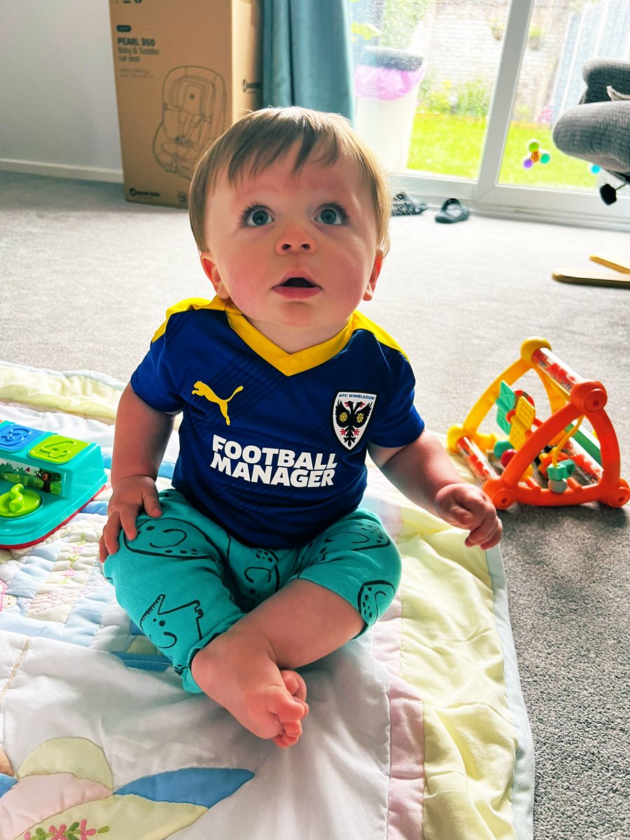 _Brewer_'s tweet image. @AFCWimbledon We are ready for the start of the season!! Let’s hope my 9 month old sends you luck for a great start to the season!  #COYD #WeAreWimbledon