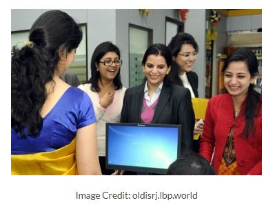 Kerala’s IT Parks Witness Surging Female Presence shesightmag.com/keralas-it-par… #KeralaITParks #WomenInTech #GenderDiversity #WomenEmpowerment #TechIndustry #WomenLeaders #Inclusivity #ITIndustry #WomenInSTEM #GenderEquality #WorkplaceDiversity #CareerGrowth #WomenAtWork  #SheSight