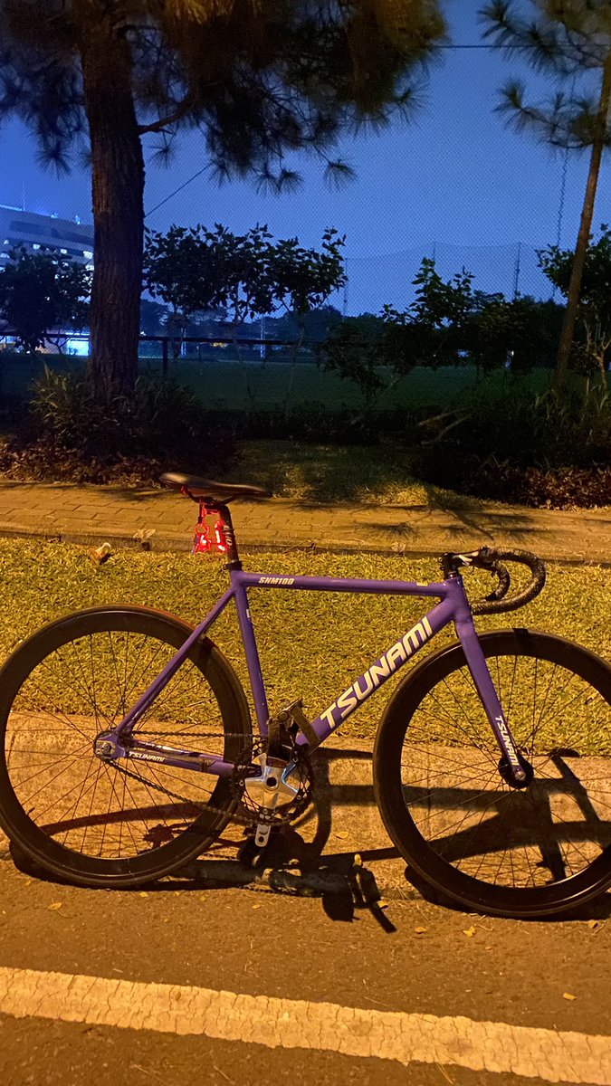 andy suherw tweet media