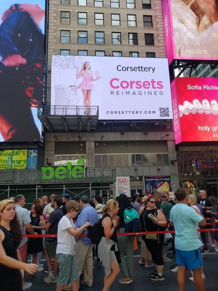 corsettery's tweet photo. Corsettery #Corsets Launches in #Australia: Bringing High-Quality Steel-Boned Elegance Down Under https://t.co/zlpeLbyAAn https://t.co/m8gweotzjB