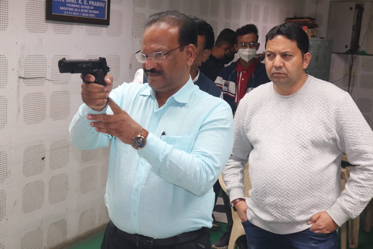 achlendra's tweet photo. गुजरात: प्रदेश बीजेपी के बाद वडोदरा बीजेपी में भी भूकंप। शहर महामंत्री सुनील सोलंकी का इस्तीफा। @drvijayshahbjp
@BJP4Gujarat @CRPaatil #bjpgujarat @mpvadodara
#SunilSolanki @MyVadodara @Vashishth74 https://t.co/pg0gx2QWZF