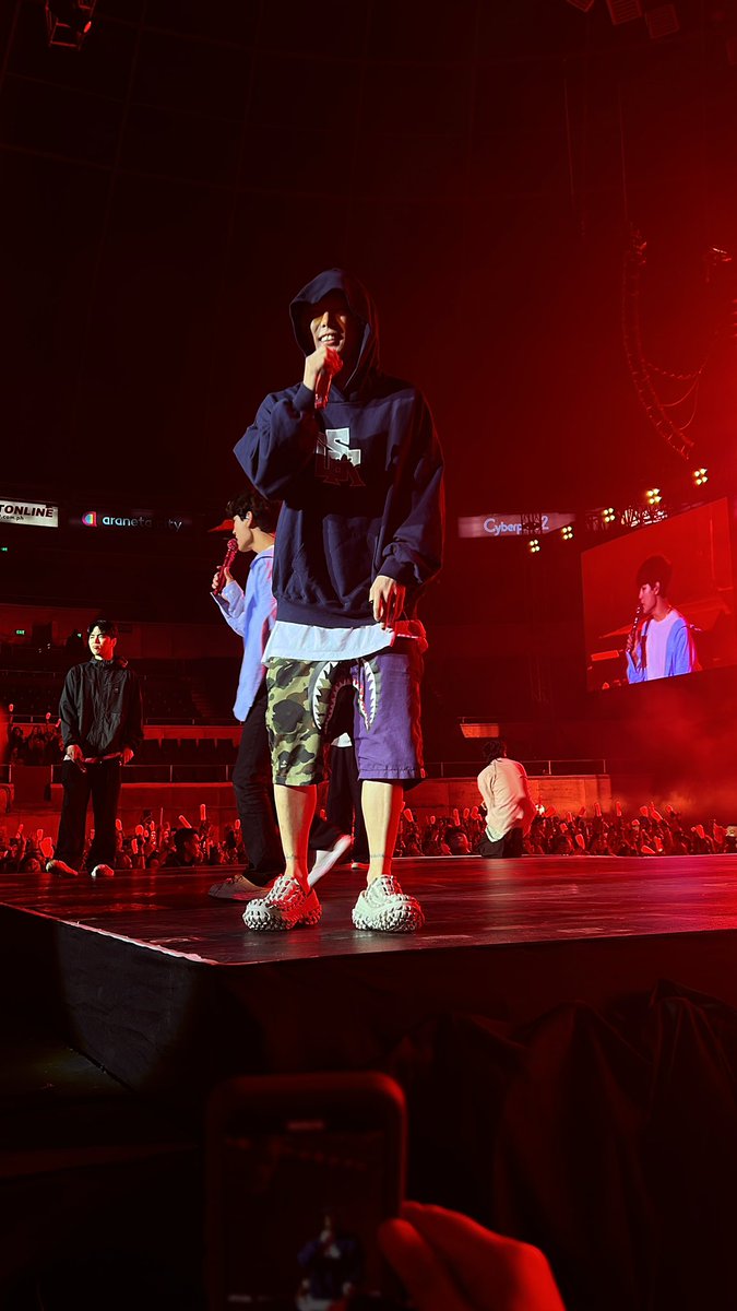 yunbinic's tweet photo. 230805 사운드체크

바비는 정말 귀엽다 🤍🥺

#BOBBY #바비
#iKONinMANILA2023 https://t.co/1XVyr8Qhd2