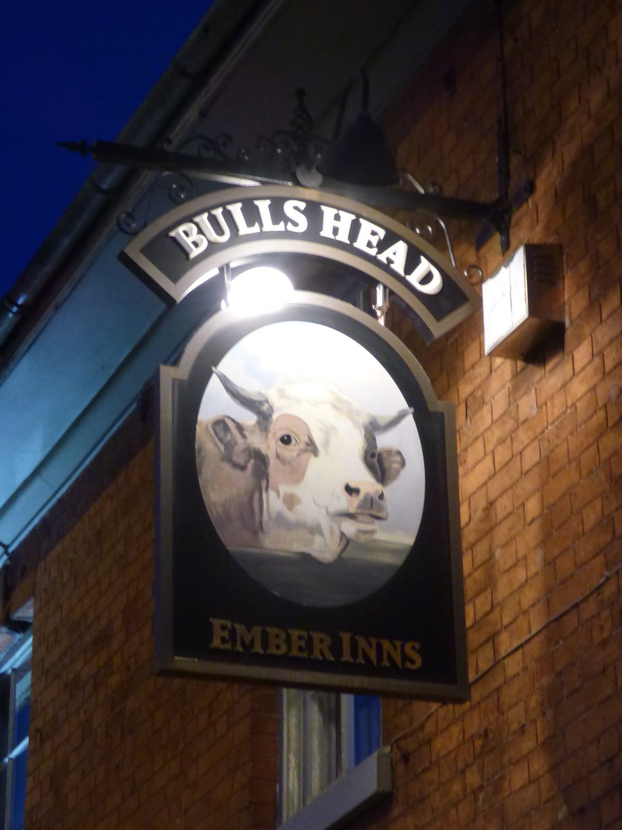 ellrbrown's tweet photo. A few pub sign changes at the #BullsHead #HallGreen on the Stratford Road #EmberInns. From 2009, 2018 and 2023. https://t.co/SYLHJ6uWNy