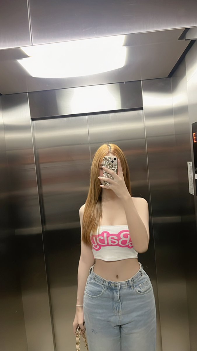 callmecandy🖤 tweet media