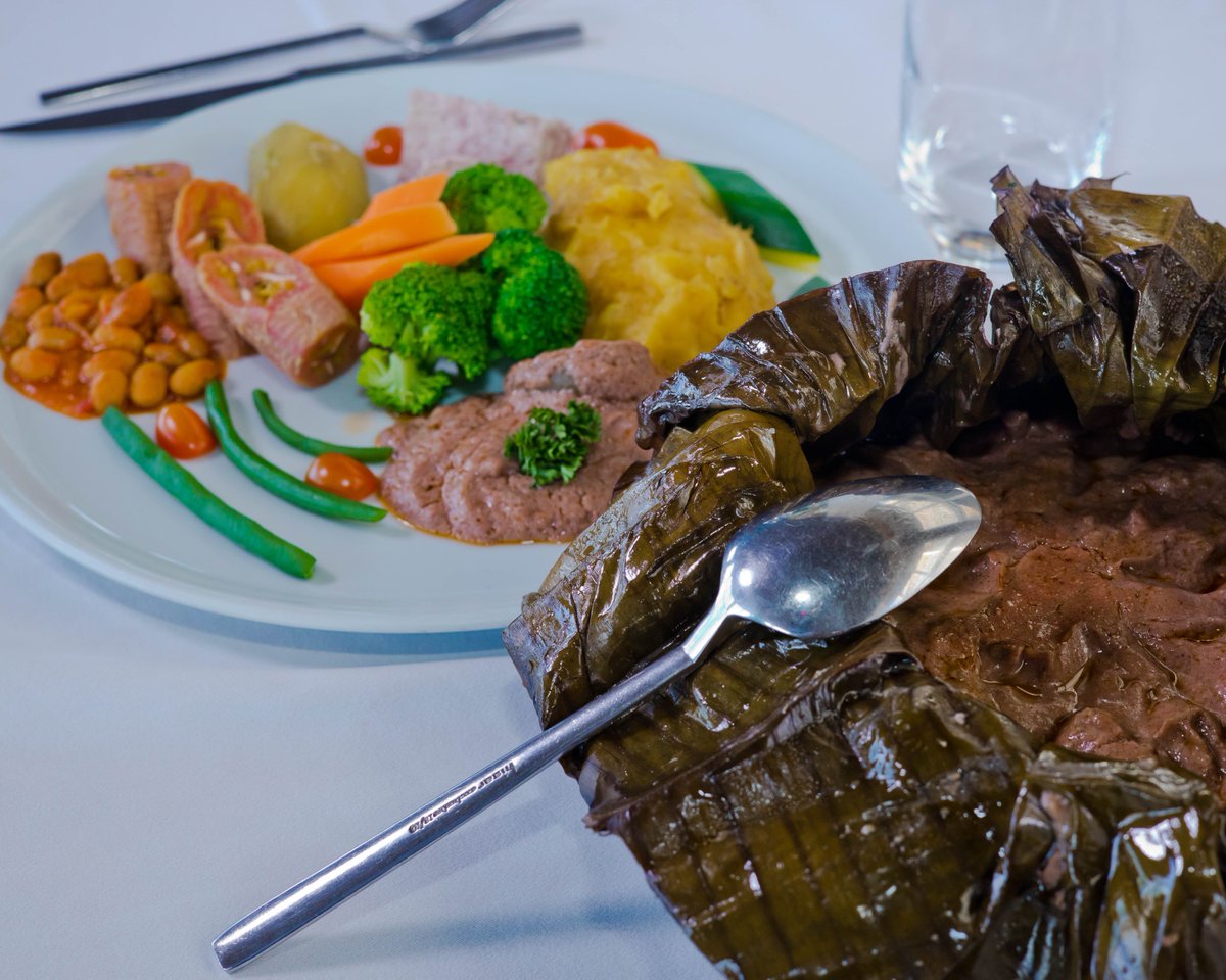 SkyzHotel's tweet image. Immerse in the rich heritage of Uganda at Taste of Uganda night!

🍛 Celebrate the diverse and authentic flavors of Uganda's culinary treasures with friends and family.

#TasteOfUganda #AuthenticCuisine #SkyzHotel #UgandanHeritage