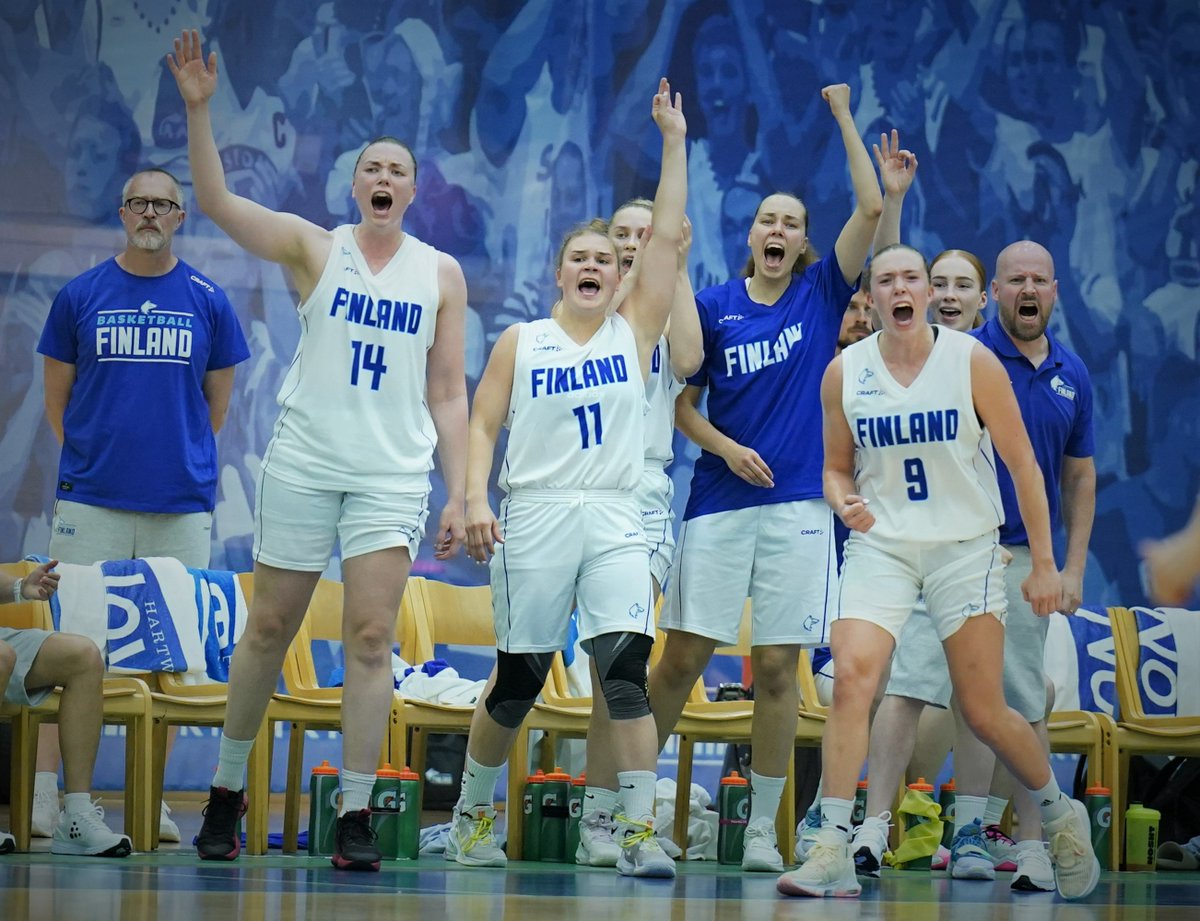 HISTORY MADE! Finland finishes on the podium in Women's University Games in <a href="/Chengdu2021/">Chengdu 2021 FISU World University Games</a>! In Bronze Medal Game Finland win over Taipei 56-49. It's best-ever finish for the country and first-ever medal in basketball of competition. 🇫🇮🏀💪 #superproud