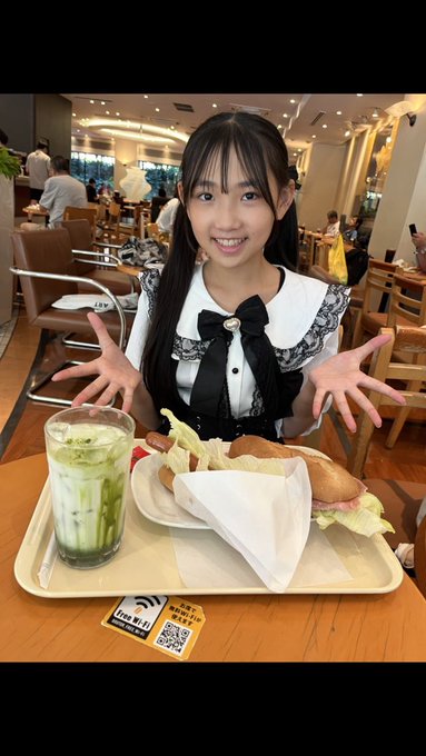 Twitterのコスプレ画像17