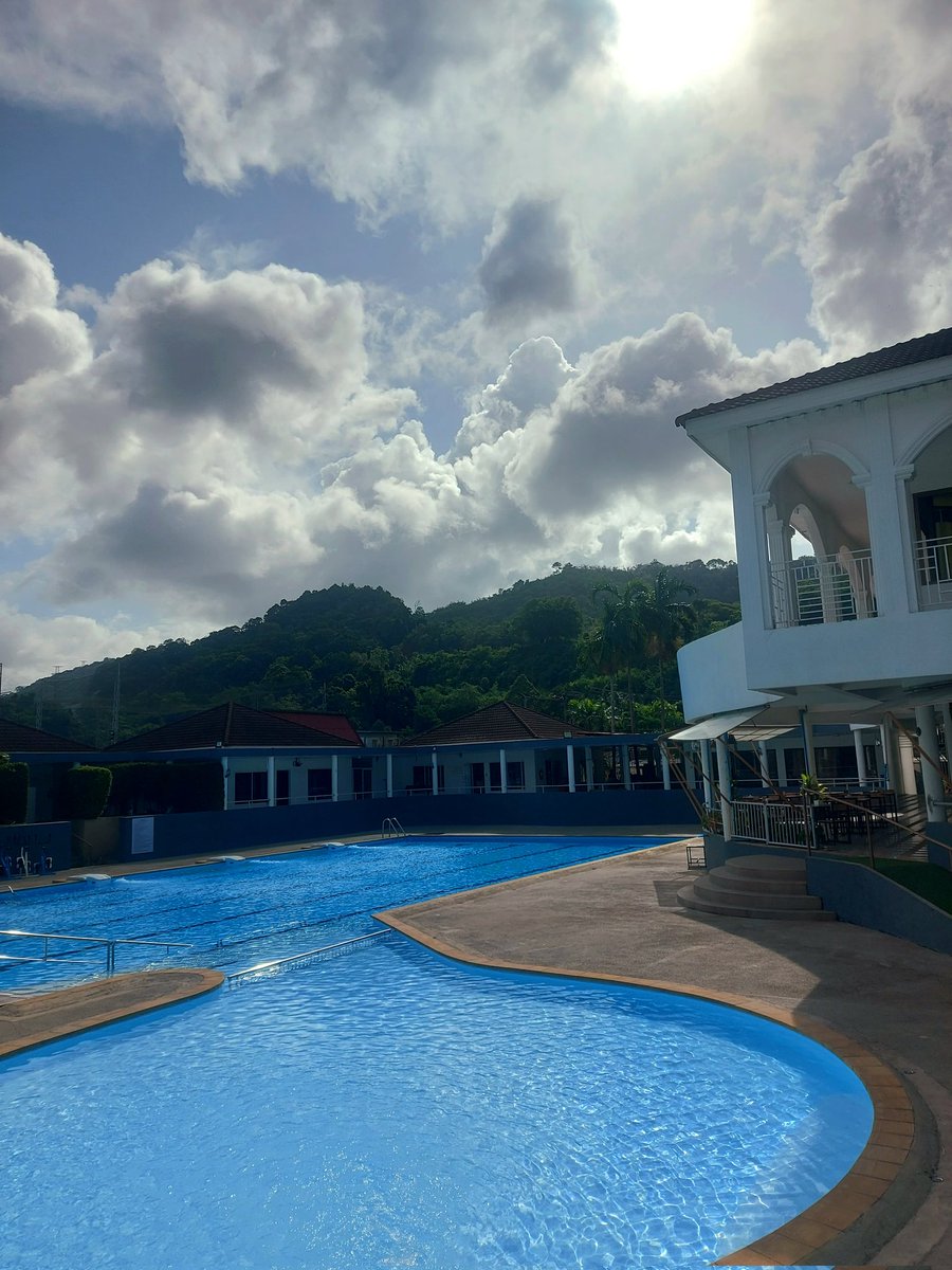James78London's tweet photo. #phuketthailand https://t.co/PYzyo1sAEn