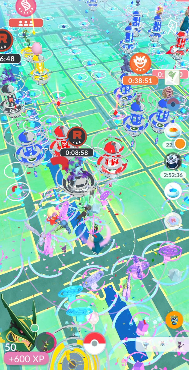 PGTravelerOf's tweet image. Osaka has a very mad in-game ! #PokemonGo #PokemonGOFest2023 #pokestop #gym #lure #spawn #Raid #Osaka #Japan