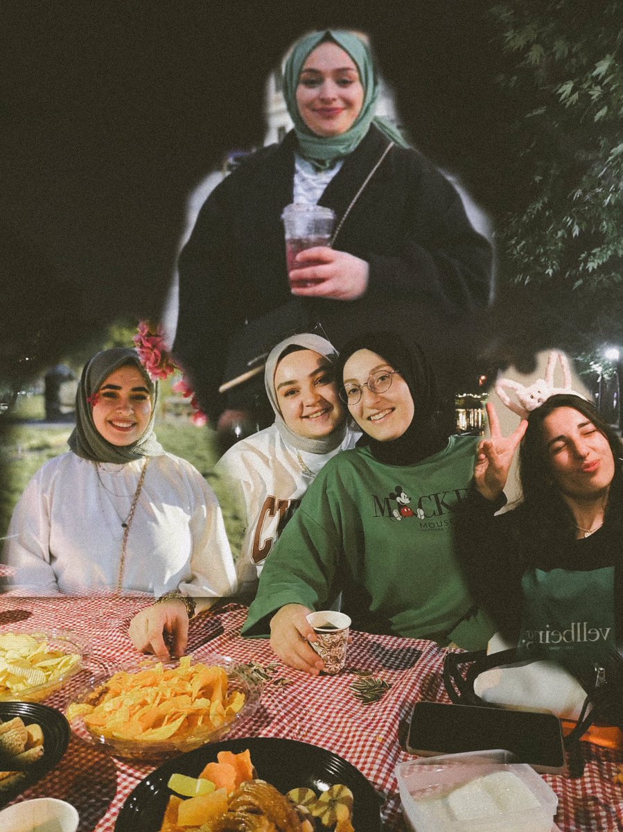 aysun_ozturkk's tweet photo. Uzakları yakın eden bi şop kısacası bayburtzedeler😂🫶🏻
@Nurhayatbuluttt 
@Cemrearsln2645 
@Gamzeshn46 
@AysegulARS46 https://t.co/XoRmyIRUUI