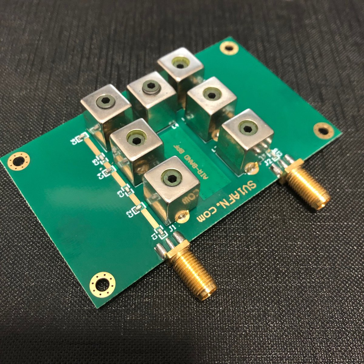 MakisSV1AFN's tweet photo. Air-Band Band-Pass filter to completely eliminate signals from FM broadcasters and the 2-m band
https://t.co/4zTpgojfpg https://t.co/Bi30sQ83Nb