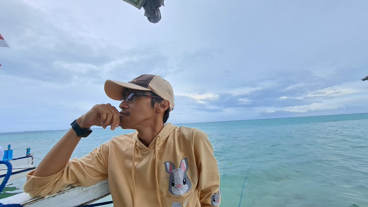 lilikyeee's tweet photo. Bunny sea https://t.co/S3SVbCEmdS