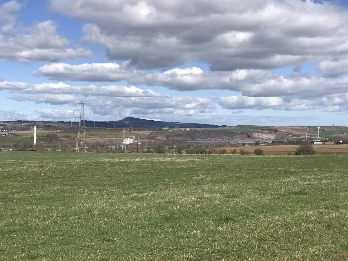 coal_legacies's tweet photo. Hare Law an 140m oval mound around 1k in length planted in T shape strips #Lochore #Fife constructed from the overburden sent from #Westfield #opencast via km long conveyor. I wonder if it looks across to the void and longs to return.
#coal #miningheritage #industriallandscape https://t.co/lBGrBPvznF
