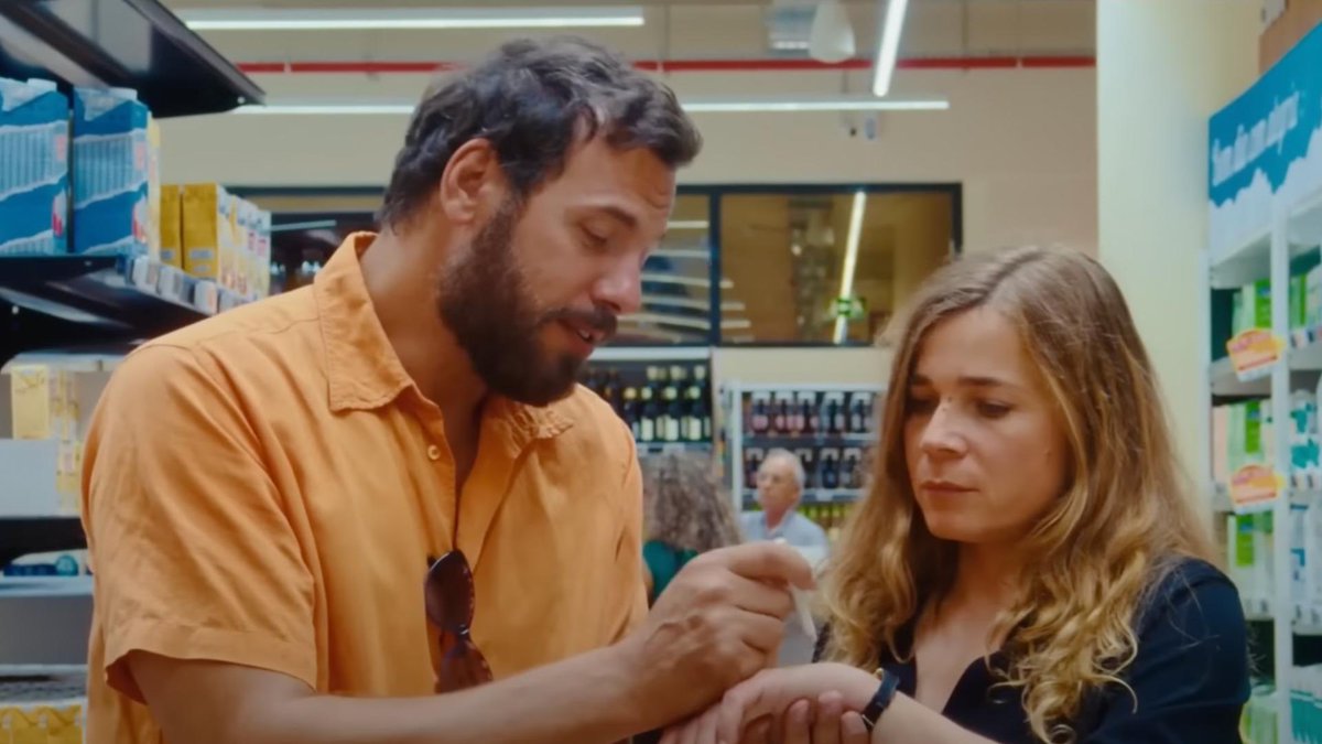 CestDuCinema's tweet photo. Tout le monde aime Jeanne (2022) // dir. Céline Devaux https://t.co/turUYRuyO9