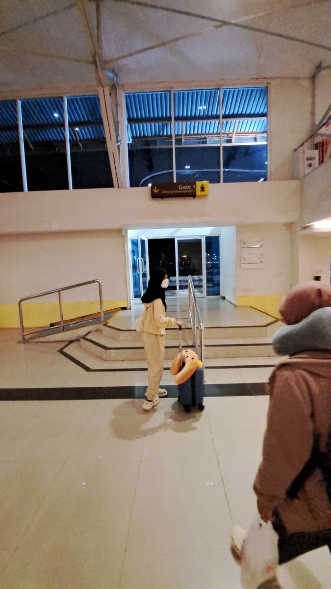 lilikyeee's tweet photo. Travel https://t.co/ofMR3lKCYY