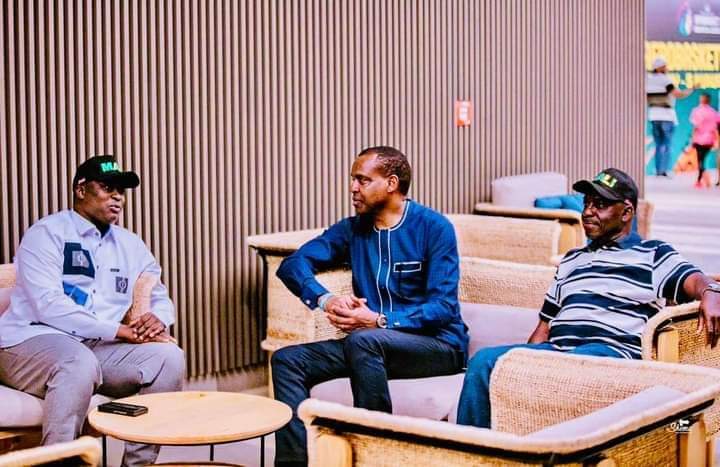 Rwandan Community Abroad Mali (@rcamali) on Twitter photo Kigali: Rencontre de SEM Abdoul Kassim Fomba, Ministre de la Jeunesse et des Sports, chargé de l’Instruction civique et de la Construction citoyenne du Mali 🇲🇱 avec SEM <a href="/JPKarabaranga/">Jean Pierre Karabaranga</a>, Ambassadeur de la République du Rwanda 🇷🇼 au Mali.<a href="/RwandainSenegal/">Rwanda in Senegal</a> #Rwanda #Rwot #Mali Kigali: Rencontre de SEM Abdoul Kassim Fomba, Ministre de la Jeunesse et des Sports, chargé de l’Instruction civique et de la Construction citoyenne du Mali 🇲🇱 avec SEM <a href="/JPKarabaranga/">Jean Pierre Karabaranga</a>, Ambassadeur de la République du Rwanda 🇷🇼 au Mali.<a href="/RwandainSenegal/">Rwanda in Senegal</a> #Rwanda #Rwot #Mali