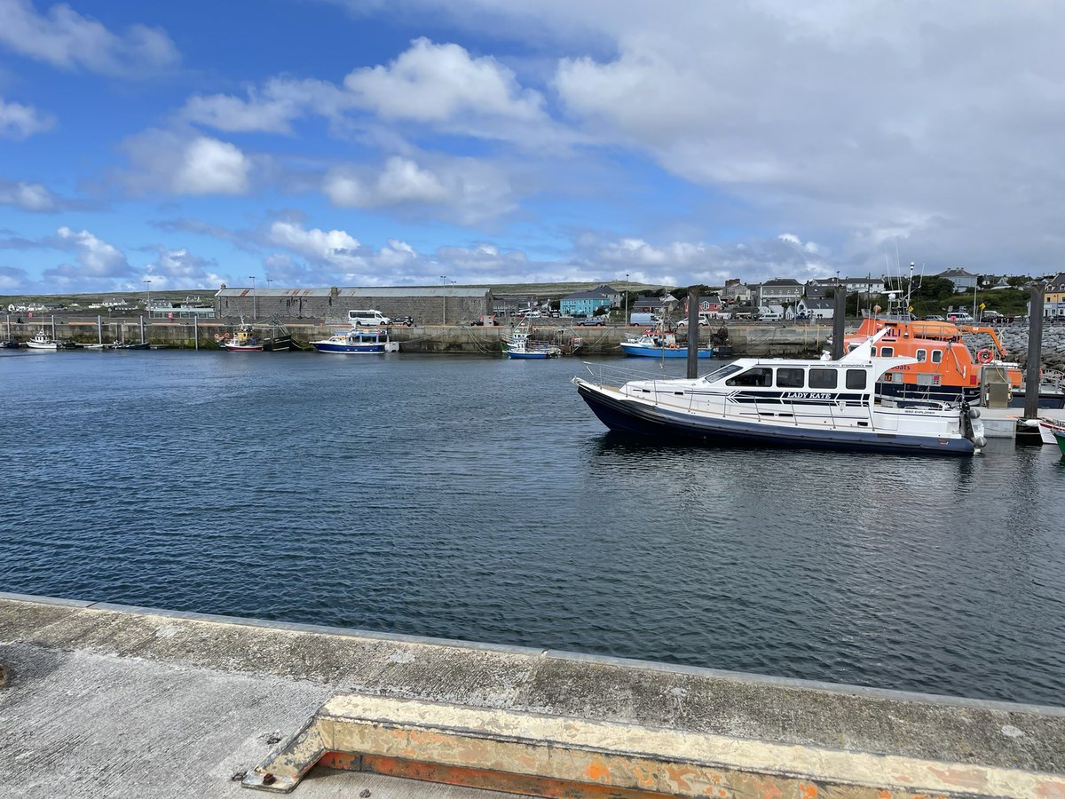 _niallboland's tweet photo. @CarlowWeather Nice bright dry day here on Inishmore, but breezy https://t.co/0HmkTsGIbj