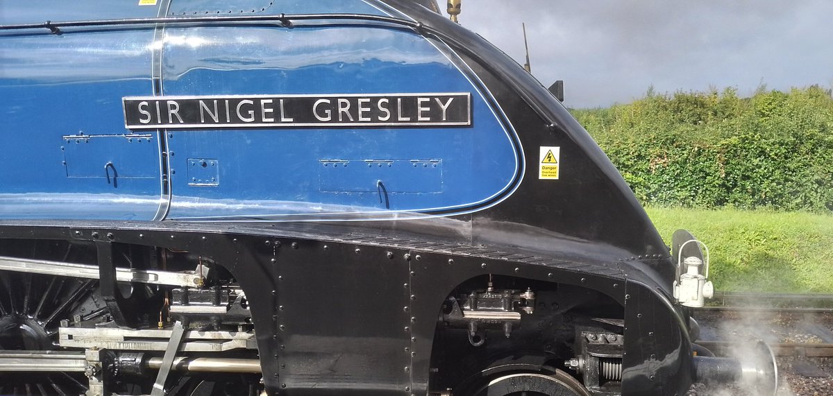 @PeterJohnEmman2 @robertflute @whiting_ally @JedKendray @emt_uk @d_lovering @tim_noon @barryhazzard701 @ChrisJIPalmer @Burbagefox1 @sirnigelgresley @steamfans @a4 We saw this at WSR