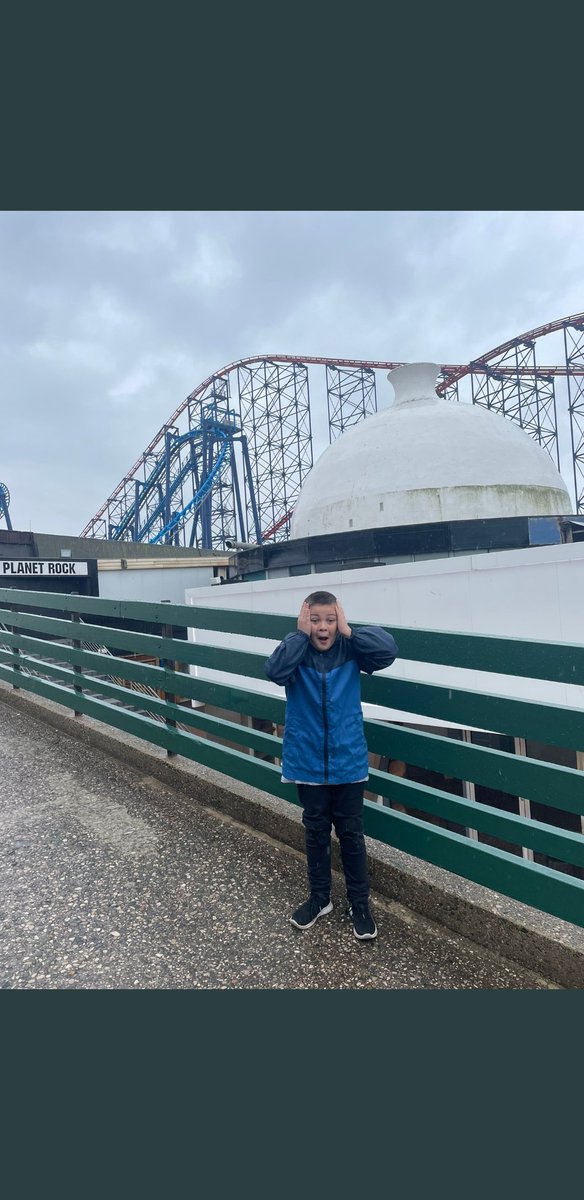 Someone is in shock at his top secret day out! With <a href="/cazgrundy/">Caz</a>.....I think he kinda likes it <a href="/JdoddMrsj/">joanne dodd</a> <a href="/MrsMunroPeover/">Peover Superior</a> <a href="/VictoriaCW9/">Victoria Rd Primary</a>