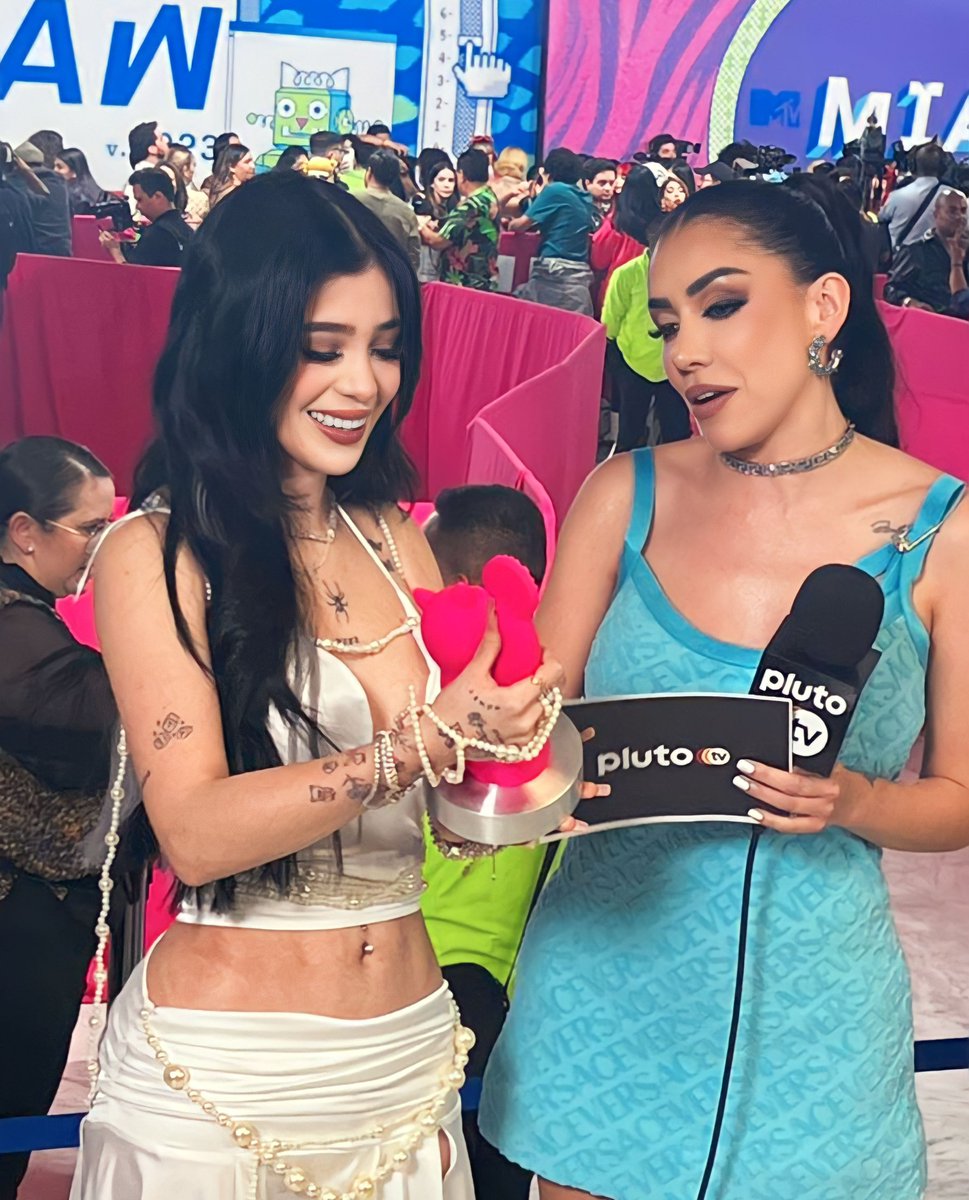 Nuestra <a href="/laojosdegata/">katteyes</a> ha ganado un MTV MIAW en la categoría "Coreo Crack", convirtiéndose en su tercer galardón consecutivo en dichos premios.
¡Estamos super orgullosas de ella!
Felicidades 💐