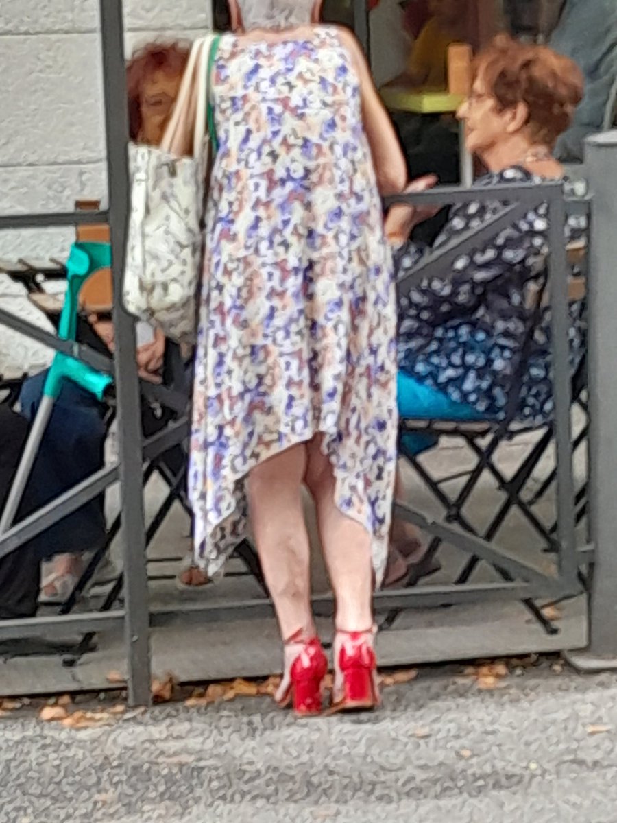 AgneseFerrara2's tweet photo. The red shoes

#testaccio 💕 https://t.co/eR3TpEfvvj