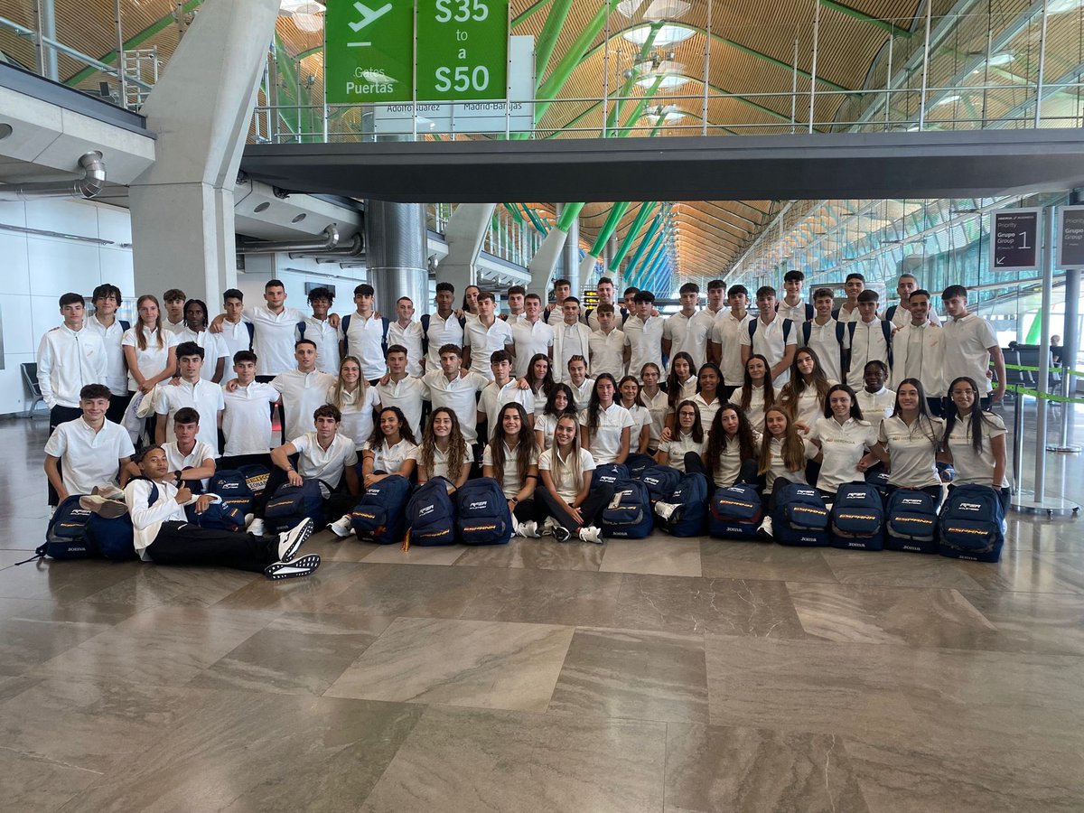 ✈️ ¡Nos vamos a Jerusalén!🇮🇱

Con mucha ganas de que este lunes arranque el Europeo sub20 🙌🏼 

📺 Podrá verse en <a href="/rtveplay/">RTVE Play</a> 

#EspañaAtletismo #PasiónPorCompetir