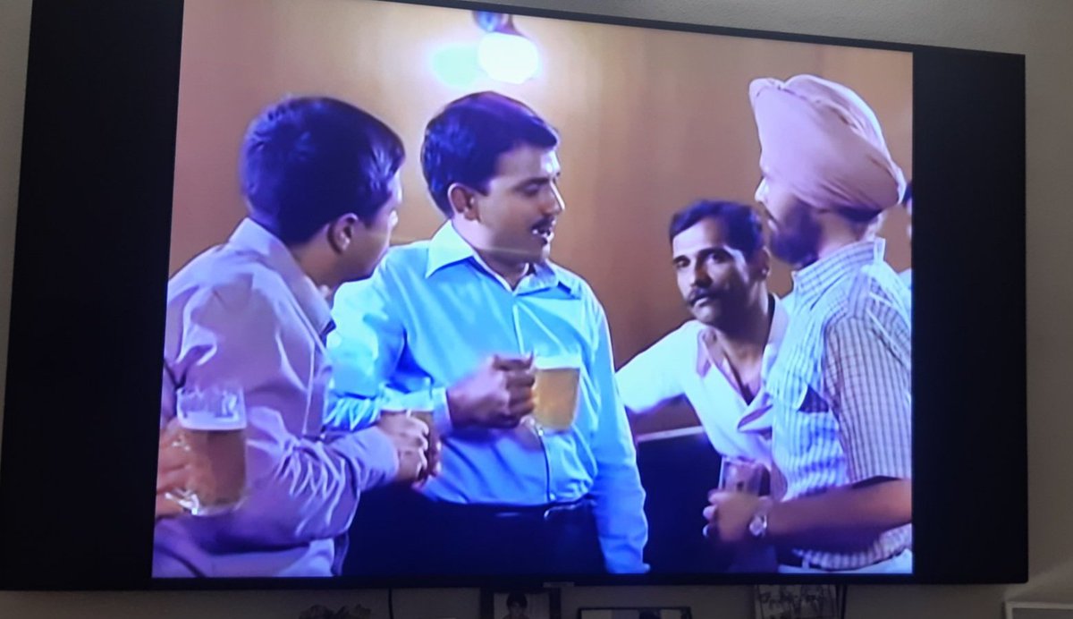 @hukum2082 @chatterjeea330 Here see those 3 with my Dad, sitting in this scene...