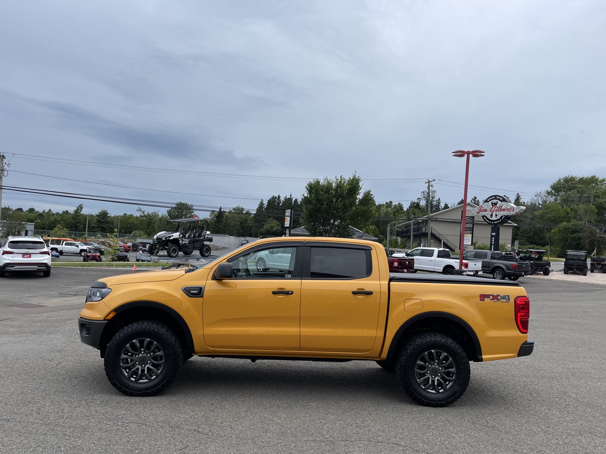 🚙 Explore the great outdoors with our 2021 Ford Ranger XLT with FX4 PACKAGE! 🌲🏞️

Equipped with a Rear Camera/Park Assist, Blind Spot, Tow Package, Alloys, Leveling Kit + Upgraded All Terrain Tires, this truck is built for any terrain. 💪

Rest easy with the Factory Warranty