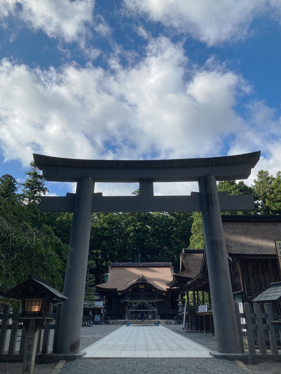kigogya1's tweet photo. 今度こそちゃんと神社です https://t.co/KZmQiL4jMI