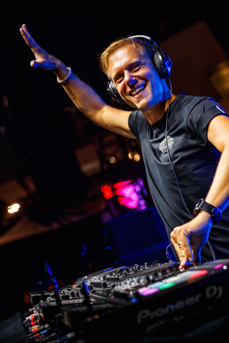 arminvanbuuren's tweet photo. France! It’s good to be back on the road, thanks for having me @plageselectro 🇫🇷🔥 https://t.co/MOfoWA4gjo